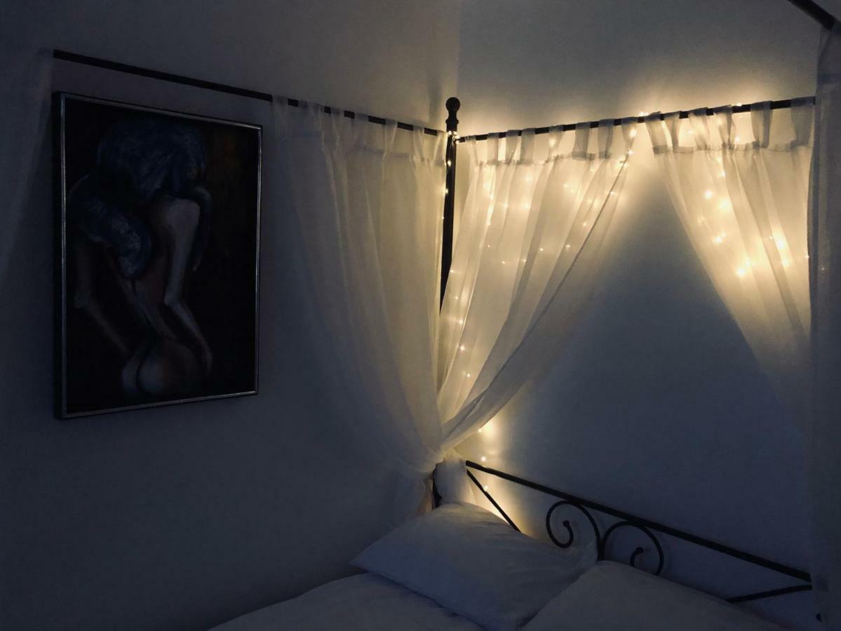 Little Cute Homey Apartman Satu Mare Ngoại thất bức ảnh